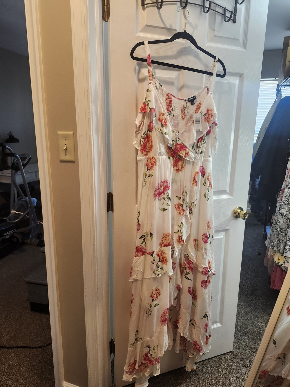Torrid Floral Ruffle Maxi Dress - White with Pink Floral, Torrid 3 = 3X , NWT
